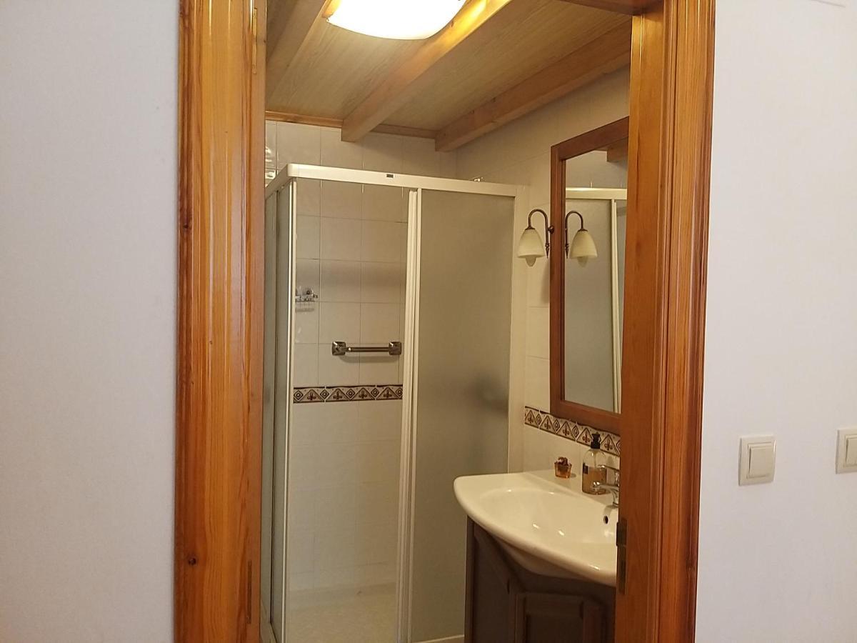 פרול Apartamento Con Pequeno Jardin En El Centro מראה חיצוני תמונה